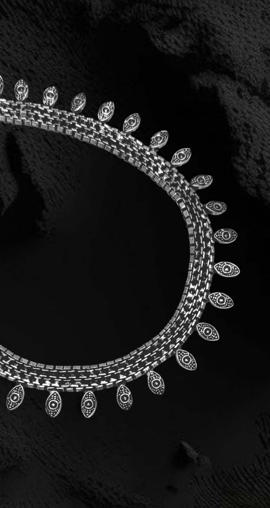 Classic Choker Necklace