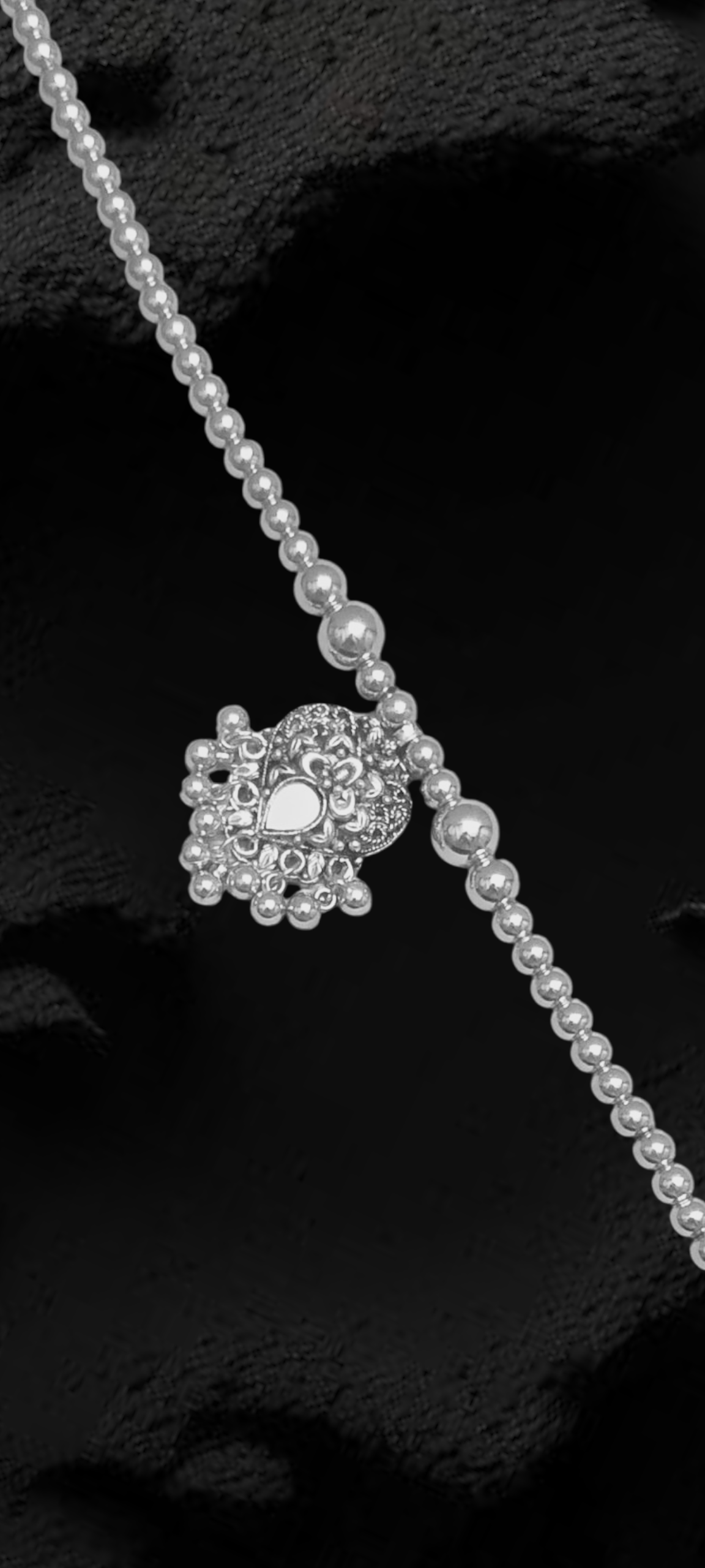 Kamarband (waist chain)