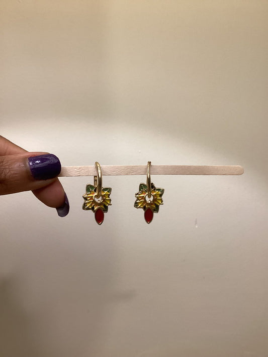 Mood swings Trado Charms Earrings