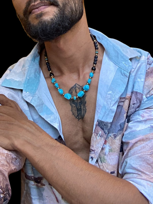 Turquoise Noir Necklace