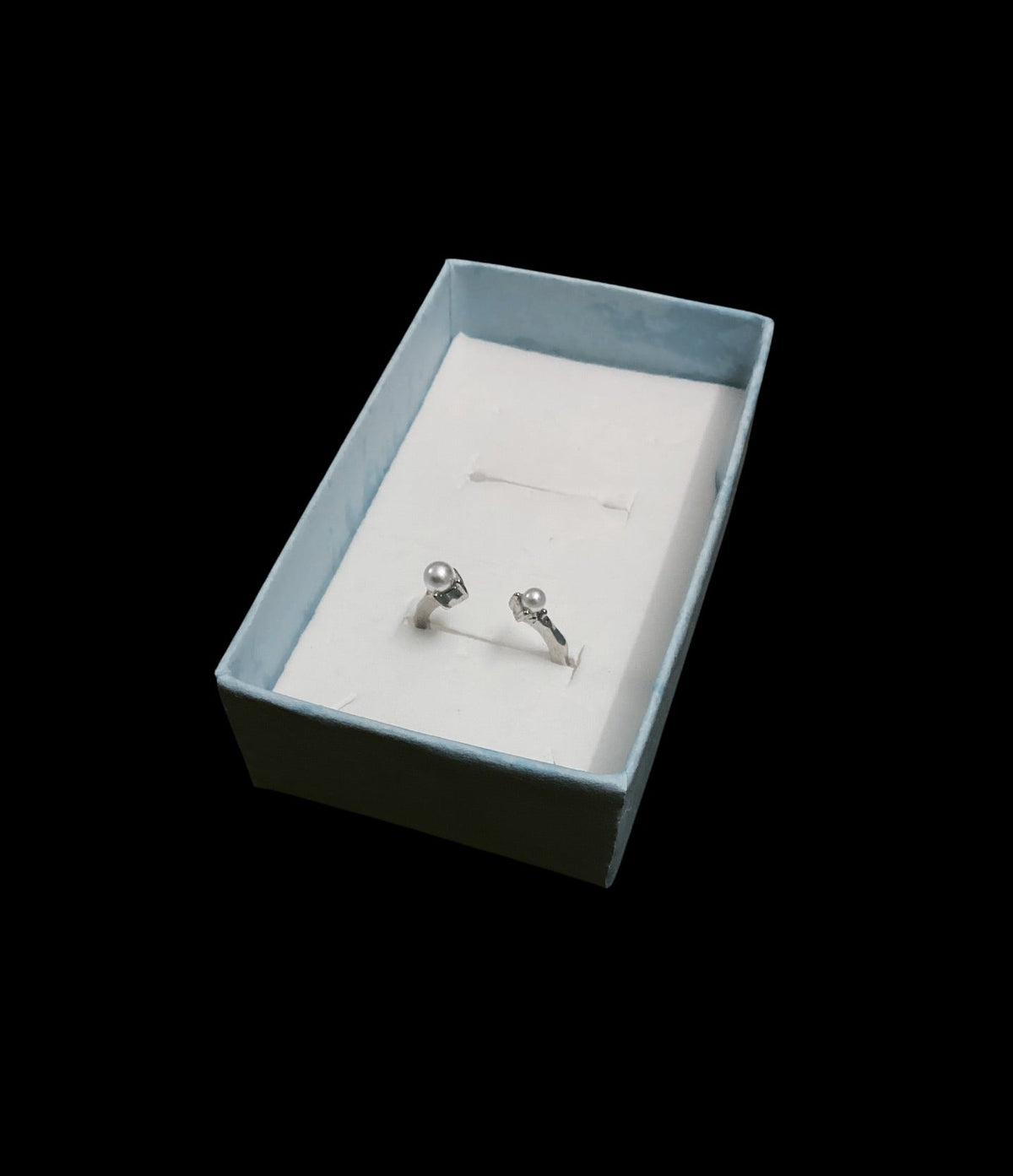 Adjustable Pearl Ring