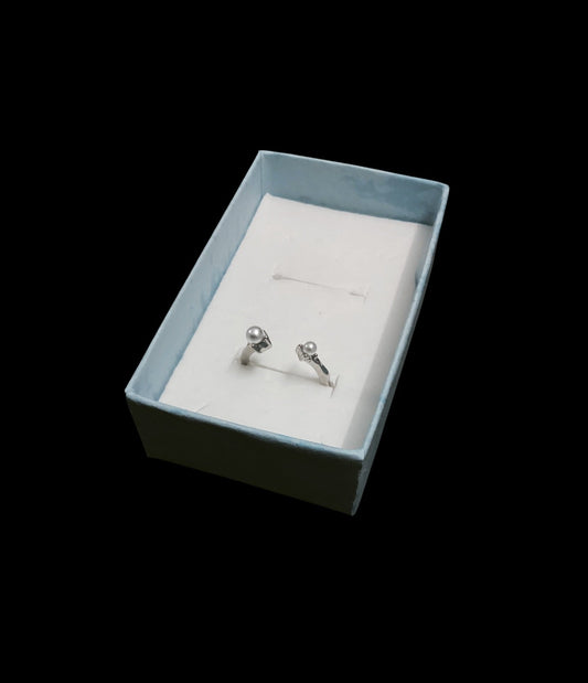 Adjustable Pearl Ring