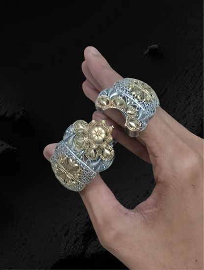 Vintage Dual Tone Openable Bangle