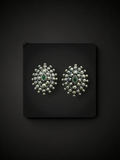 Premium Oxides Studs