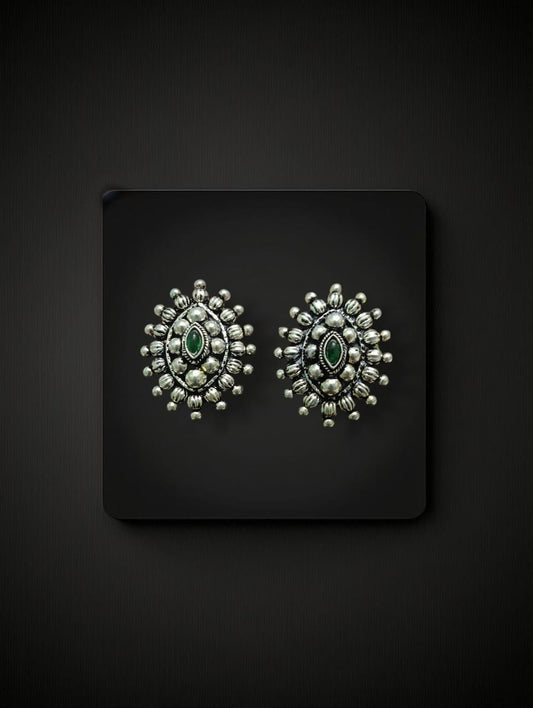 Premium Oxides Studs