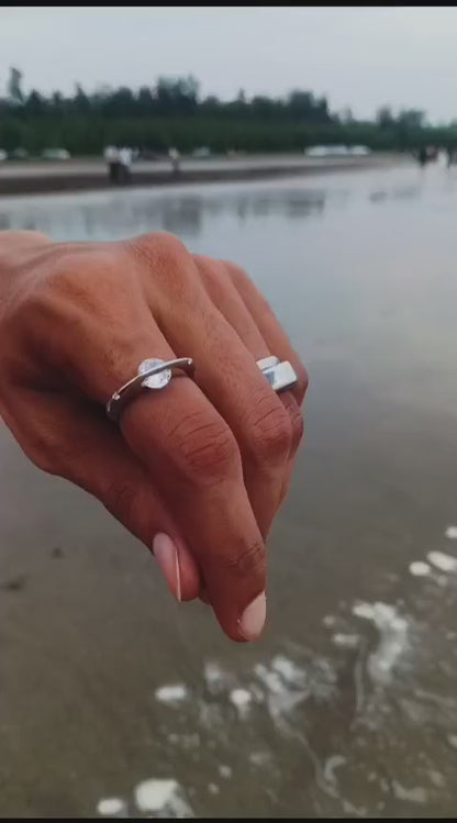 Saturn 360 Degree Rotating Diamond Open Ring