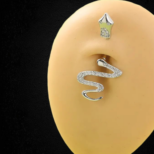 Sessy Snake Belly Piercing