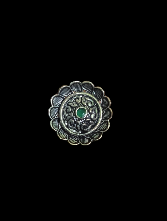 Green Stone Oxides Adjustable Ring